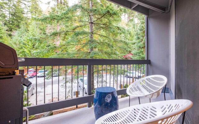 Highland Annex studio by Outpost Whistler