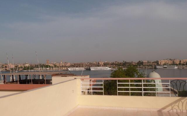 Nile Den Luxor