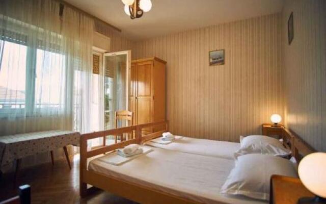 Apartment in Vinisce 7417