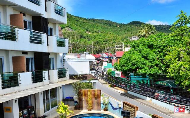 First Residence Hotel