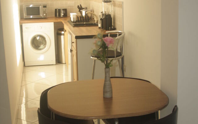 Le Suites Serviced Apartments