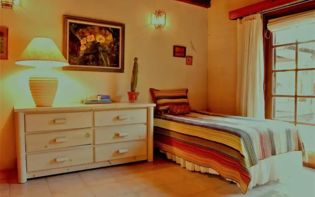 Sam Hughes Inn Bed and Breakfast