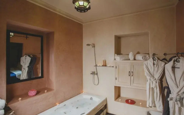 Riad Tama