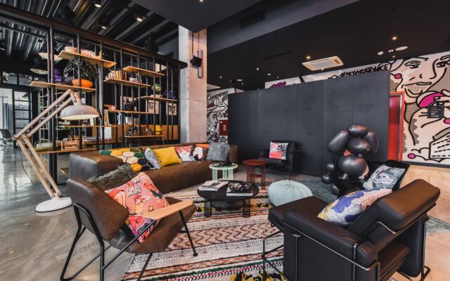 Moxy Katowice Airport