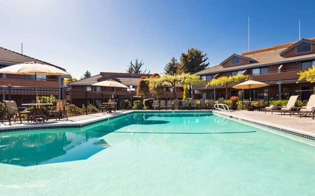 Seacliff Inn Aptos, Tapestry Collection by Hilton