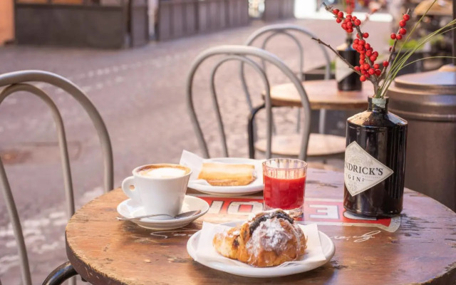 Campo De Fiori Apartment