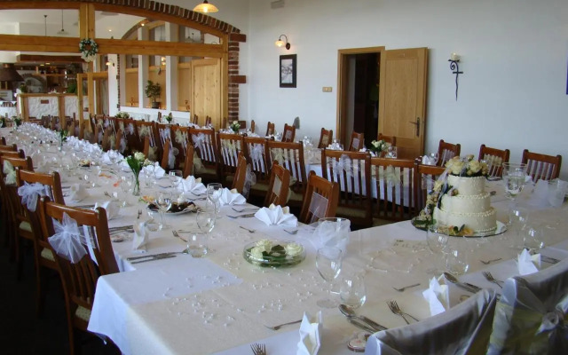 Hotel Podlesí