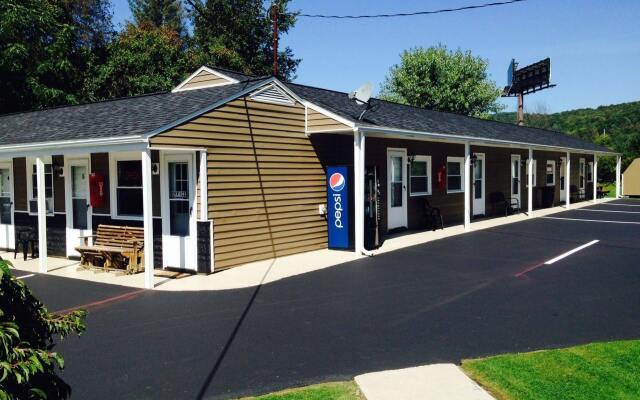 The New Lantern Motel