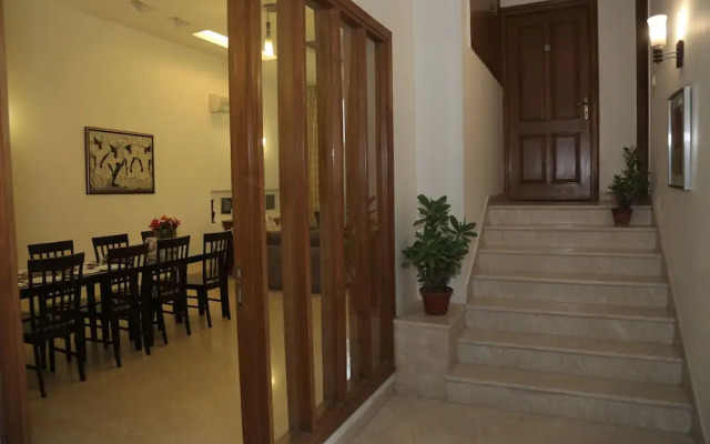 Apartment 18