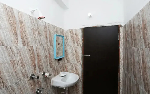Sterling Inn By OYO Rooms
