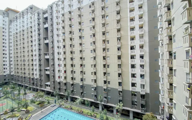 Great Deal Studio At Gateway Ahmad Yani Cicadas Apartment