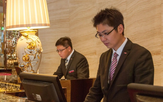 Crowne Plaza Shanghai Noah Square by IHG
