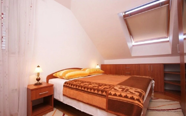 Nevenkos - 20 m From Beach - A2