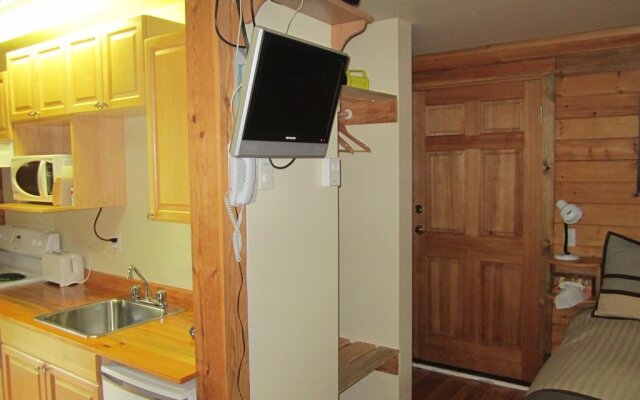 Across the Creek Cabins