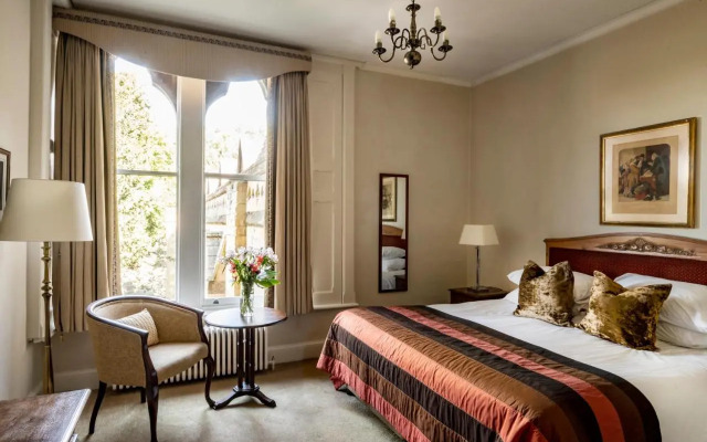 Ettington Park House Ccsp24