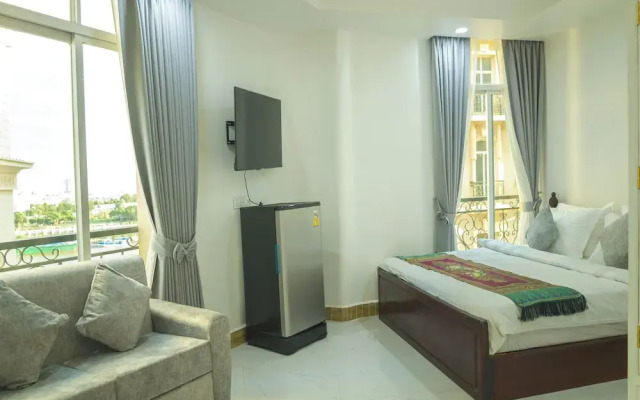 Try Residence, the Elysée Koh Pich