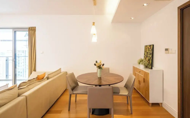 Tyms  3BR 2BA Apt Near Metro