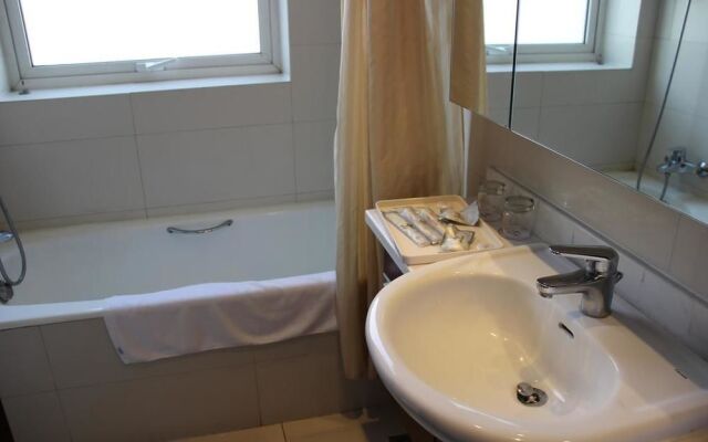 Rayfont Hotel & Apartment Shanghai