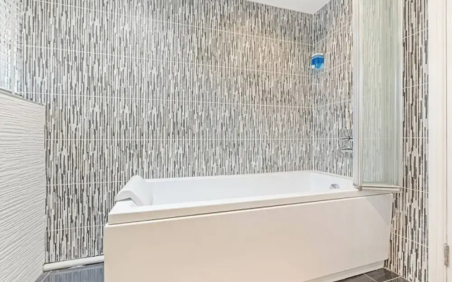 Beautiful 5 Bedroom Home in Coventry 14min to NEC