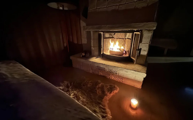 Just Like Home Bed & Spa