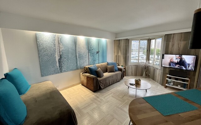 Studio moderne - Port de Mandelieu - Proche Mer -
