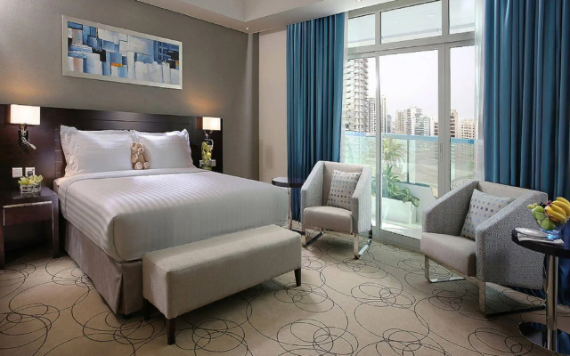 Отель Ramada by Wyndham Dubai Barsha Heights