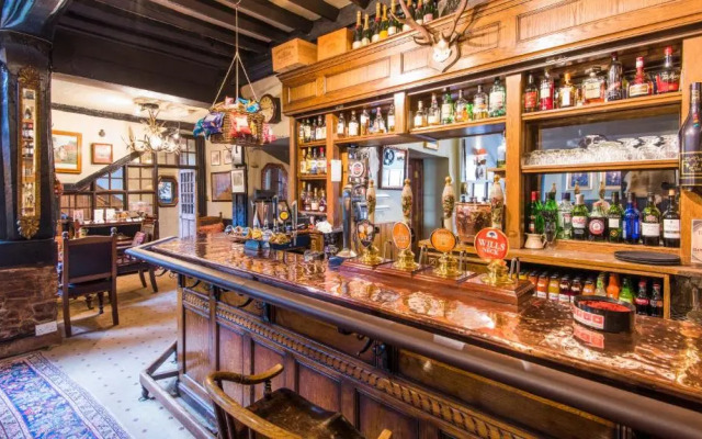 Luttrell Arms Hotel