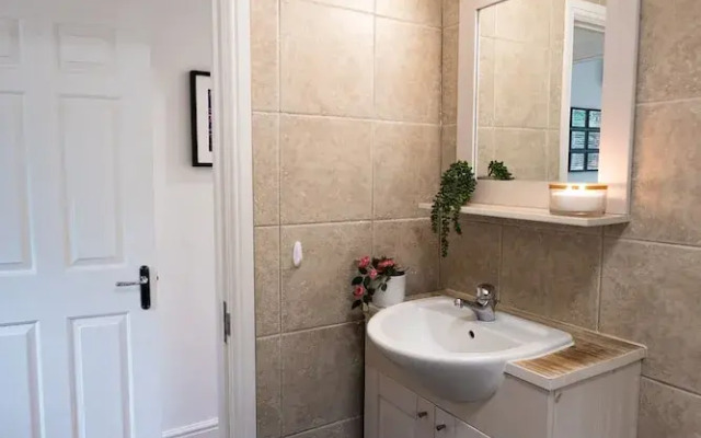 Riverwalk Apartment One