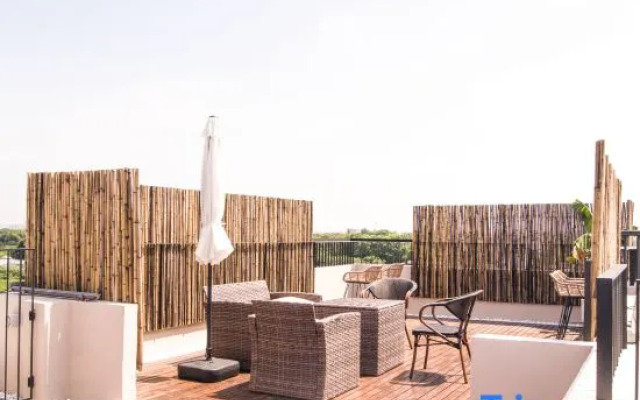 Timeles* resort Hotel