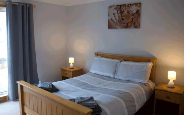 Lovely 3 Bedroom Bungalow Located in Drummore