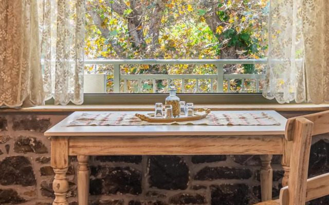 Perachori Boutique Studios in square