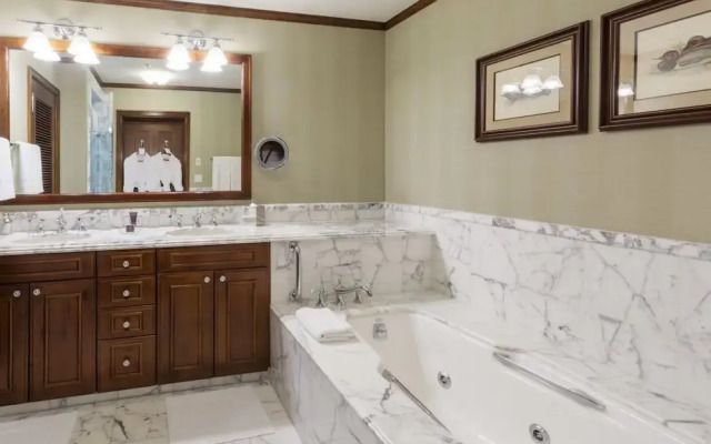 Aspen Ritz Carlton 3 Bed