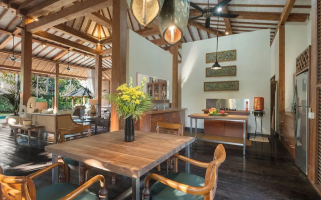 Villa Desa Roro Dua by Villa Finder