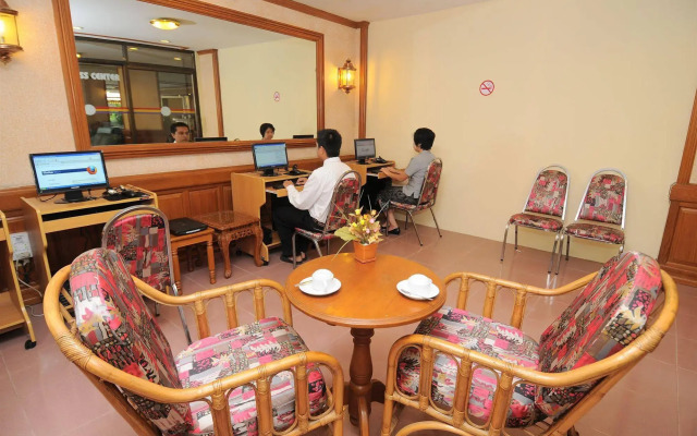 Panda Hotel