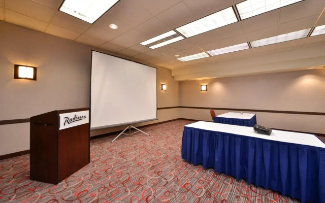 Radisson Hotel Madison