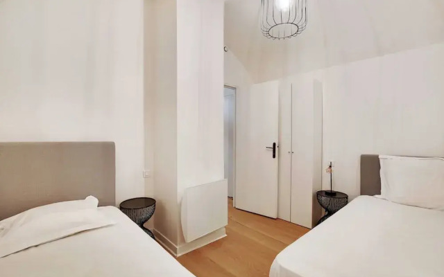 Elegant Apartment - 2bd/6p - Hotel de Ville