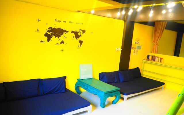 Me U Hostel