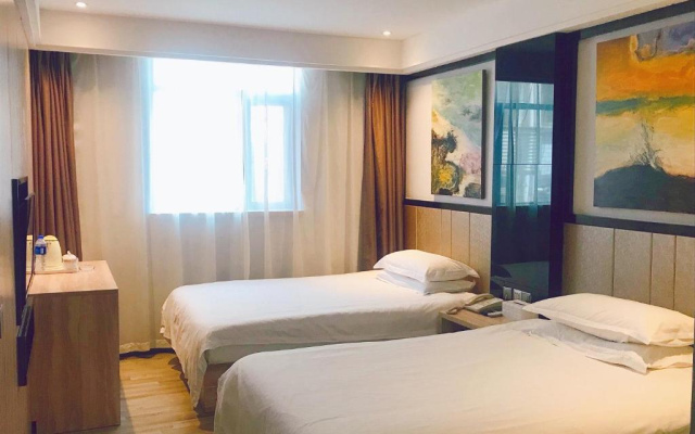 Hanting Hotel (Fuzhou Sanfang Qixiang Dongjiekou Metro Station)