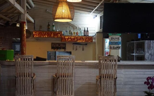 Naturale Huts & Villa's