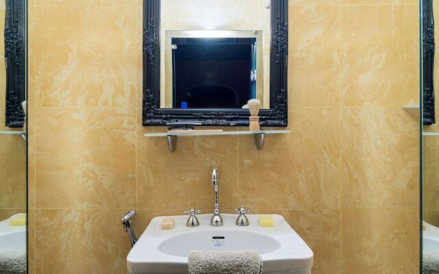 JOIVY Bright Flat In The Centre