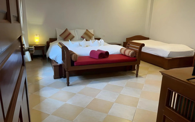 Bhundhari Chaweng Beach Resort Koh Samui