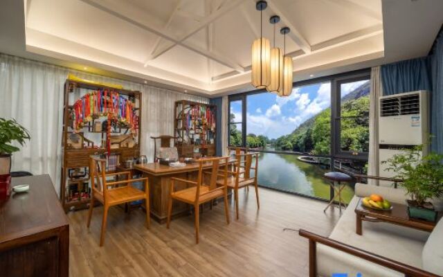 QingHuYuan Lakeside Villa