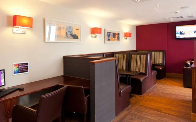 Premier Inn Heathrow Airport Terminal 5