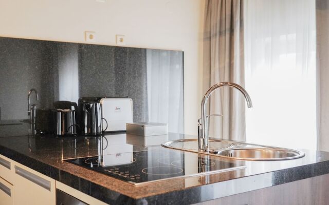 Amosa Liège City Centre Apart Regence 10