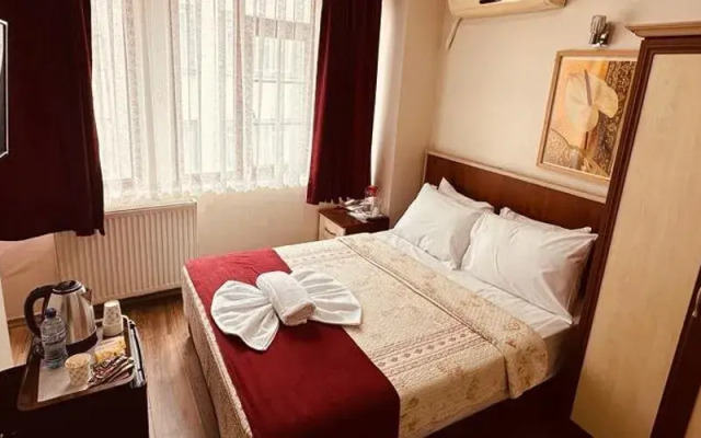 Yunus Hotel