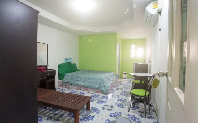 Phuket Airport Residence