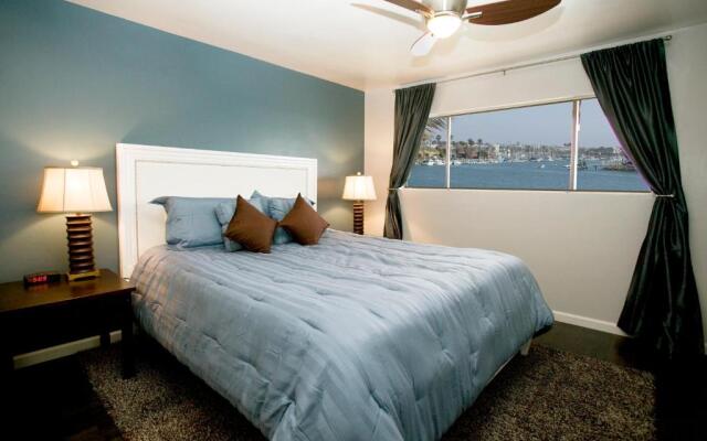 Oceanside Marina Suites