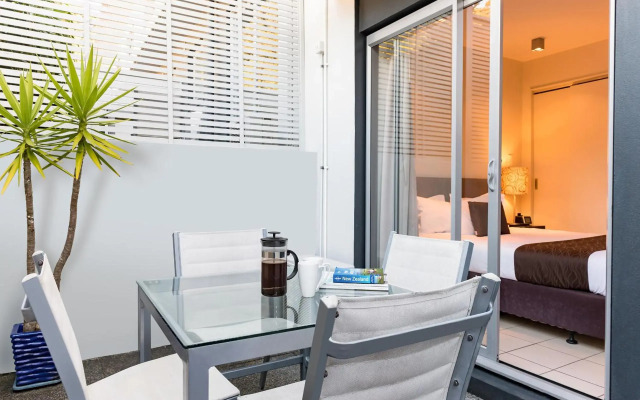 Sea Spray Suites