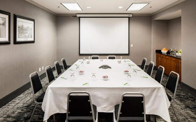 Courtyard by Marriott Boston Brookline
