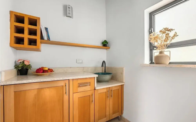 Sea of Galilee Lux Duplex by Sea N' Rent